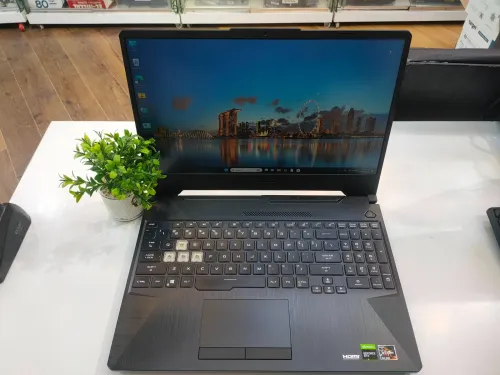 Asus TUF FA506IU Gaming A15 AMD RYZEN 7 16GB 512ssd 1660ti 15p