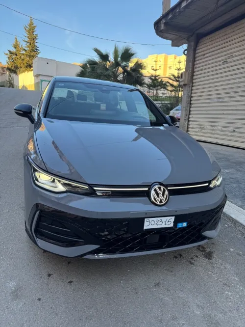 Volkswagen Golf 8 2025 R Black Edition 