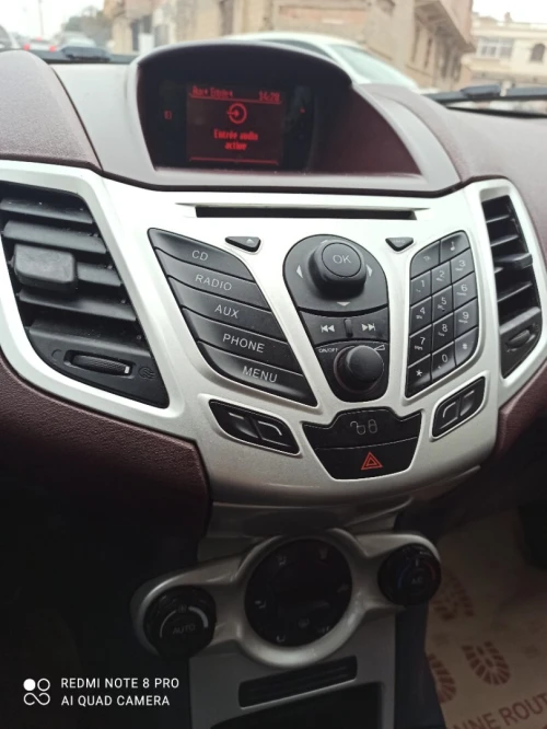 Ford Fiesta 2011 Titanium +