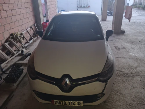 Renault Clio 4 2014 Seventeen