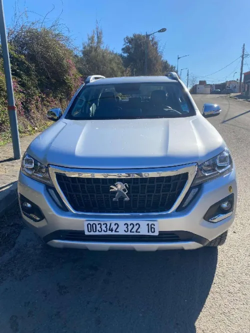 Peugeot Lantract 2022 