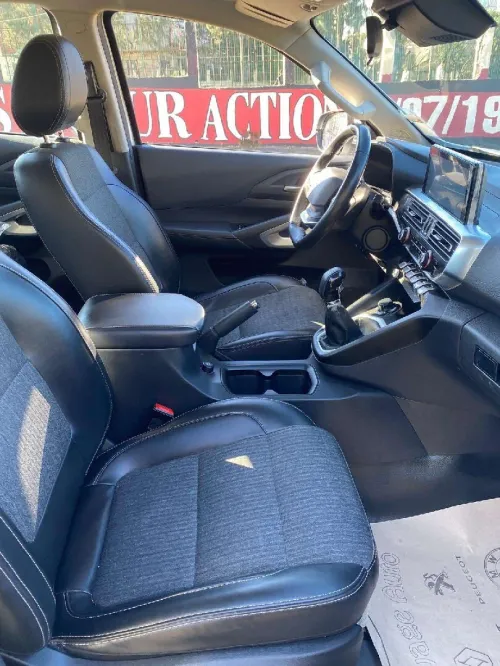 Peugeot Lantract 2022 