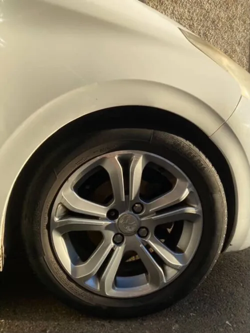 Peugeot 208 2013 Allure