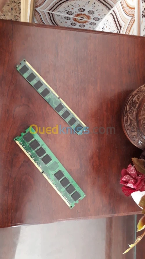 2 ram 2gb ddr 2  etat 10/10 