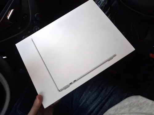 Macbook M4 AIR 16/256