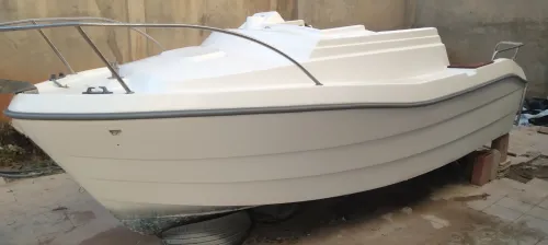 réparation bateaux résine, peinture polyuréthane - gelcoat - Topcoat  زورق نزهة، باخرة، قارب
