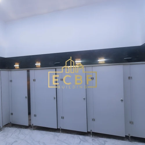 Banc vestiaires et cabines sanitaire et casiers vestiaires