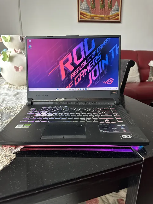 ASUS ROG Strix G15 Gaming Laptop performant