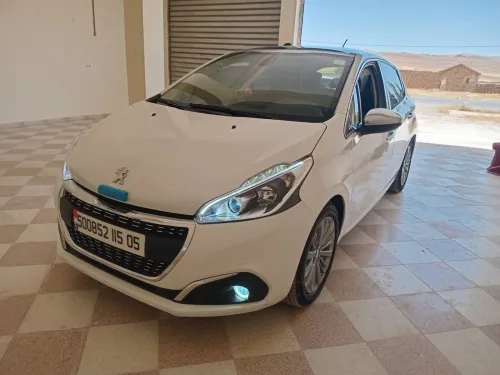 Peugeot 208 2015 Access Facelift