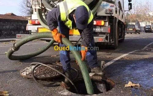  Camion débouchage curage nettoyage vidange