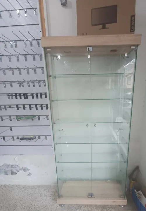 Les vitrines