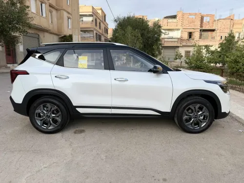 Kia Seltos 2025 Luxury