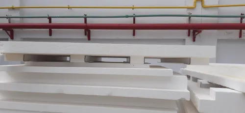 FEUILLES EN POLYSTYRENE 