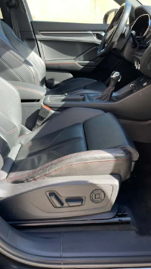 Audi Q3 2023 S line