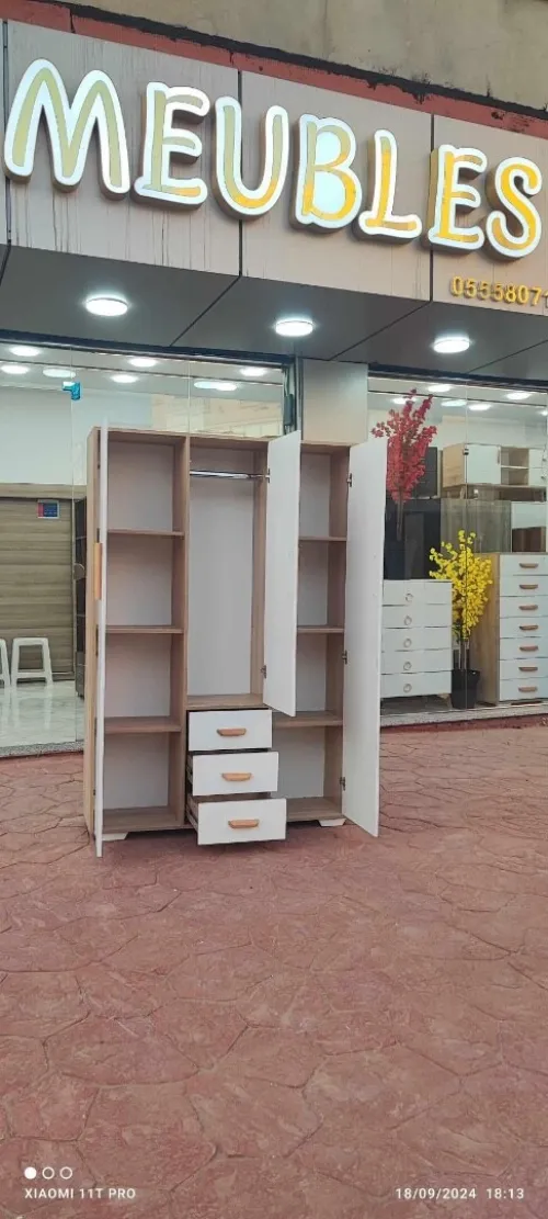 Armoire et commodes disponible chez nous Livraison disponible a domicile 0561085348