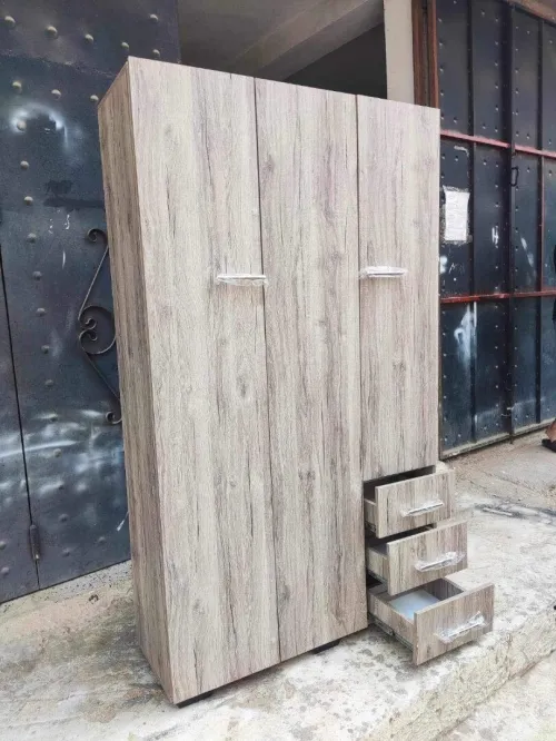 Armoire et commodes disponible chez nous Livraison disponible a domicile 0561085348