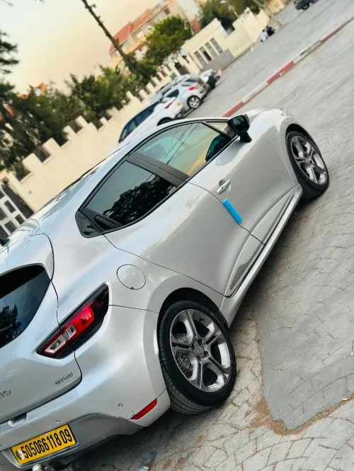 Renault Clio 4 2018 GT Line +