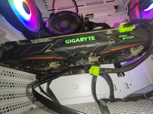 Gigabyte gtx 1070 oc 3 fan 8gb vram