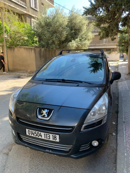 Peugeot 5008 2013 Allure