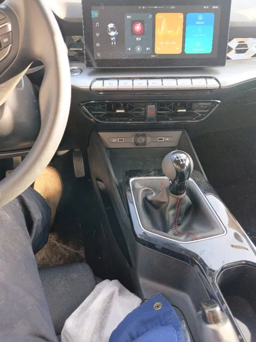 MG 5 2025 M5