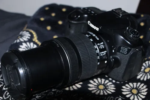 Canon EOS 60D 18-135mm is stm