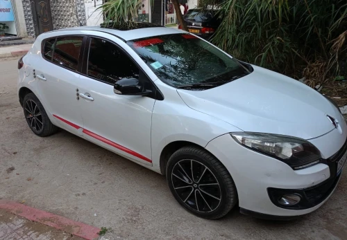 Renault Megane 3 2012 Play