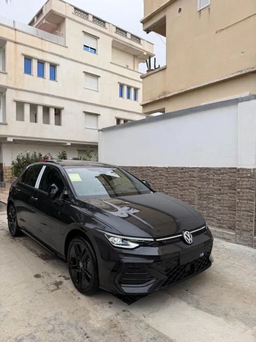 Volkswagen Golf 8 2025 R Black Edition 