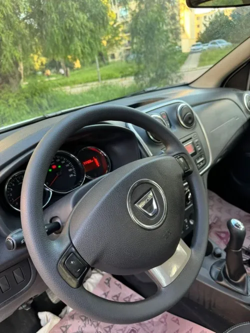 Dacia Logan 2016 La tout option