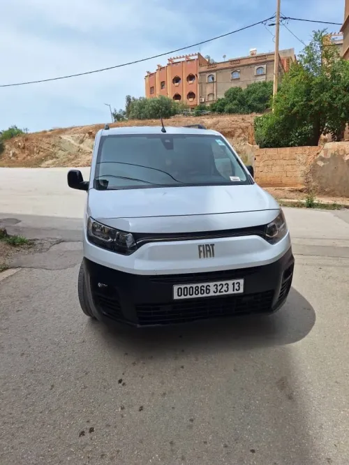 Fiat Doblo 2023 Italine