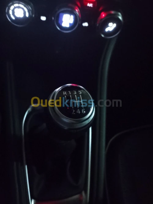 Renault Captur 2023 Techno