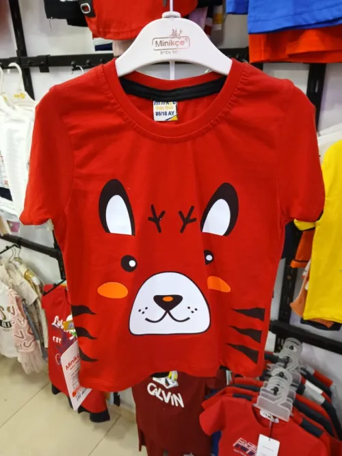 Liquidation totale vêtements pour Garçons