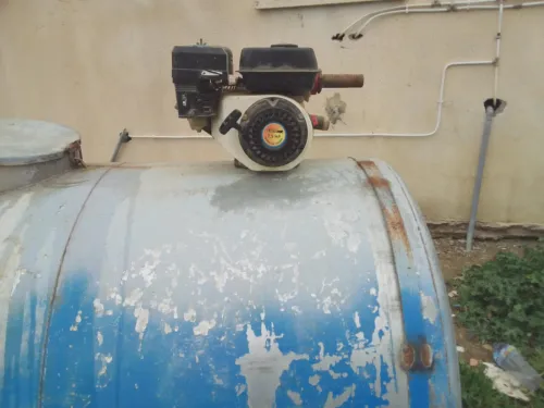 Citerne avec motor pompe