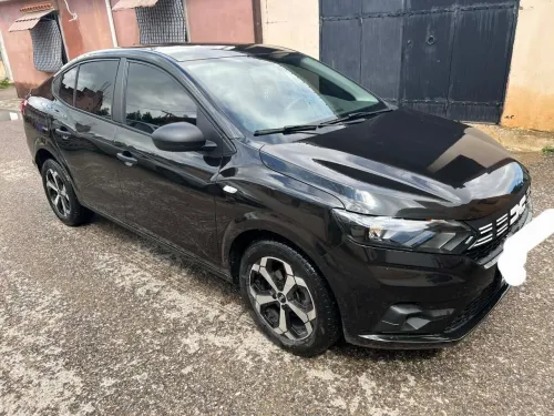 Dacia Logan 2026 La base