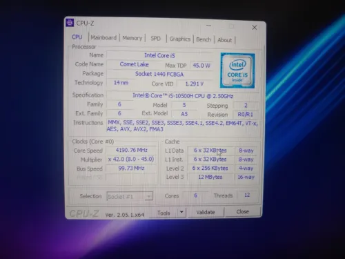 GIGABYTE G5 KC / Intel Core i5-10500H / 16GB / 512GB SSD / RTX 3060 105W / FHD / 144HZ / 15.6