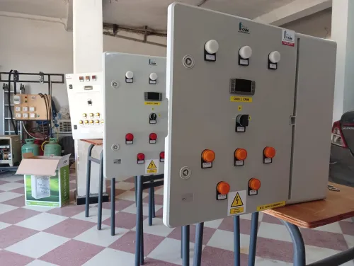 Armoires électriques pour chambre froide positive et négative 