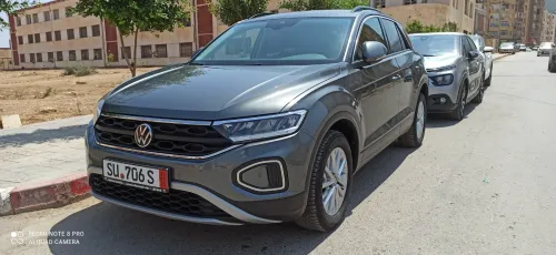 Volkswagen T-Roc 2023 Life