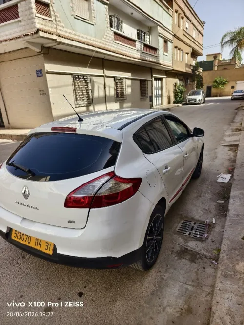 Renault Megane 3 2014 New Play