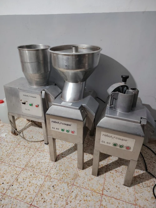 Coupe légumes professionnels ماكنات تقطيع الخضر والفواكه