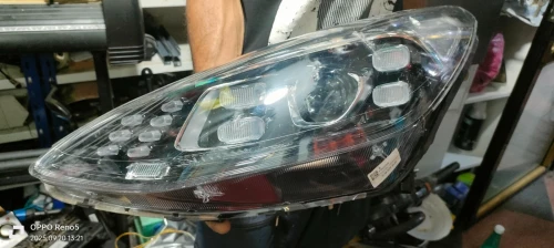 Phare avant gauche KIA SPORTAGE GTLINE 2019.