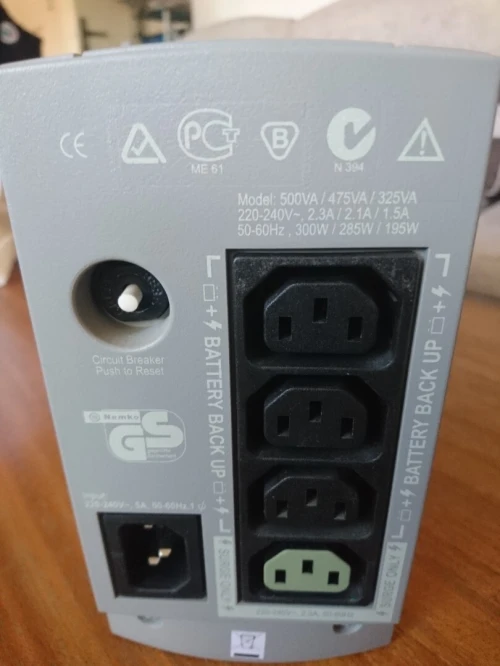Onduleur APC 500 VA défaut batteries 