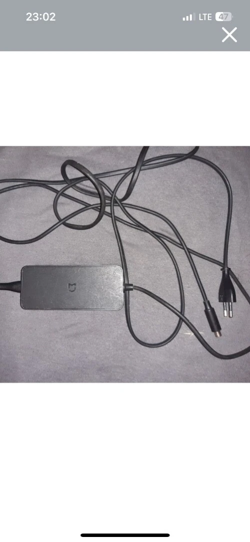 Chargeur trottinette xiaomi