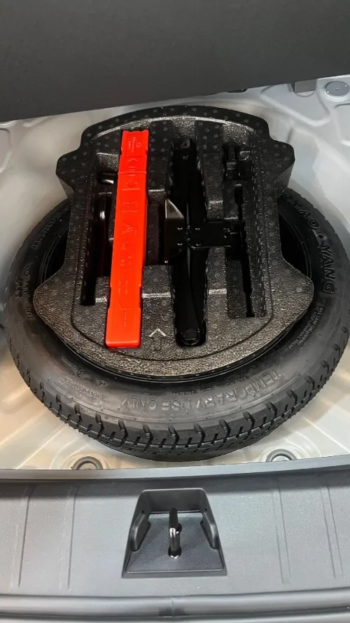 Geely coloray 2025 super max power