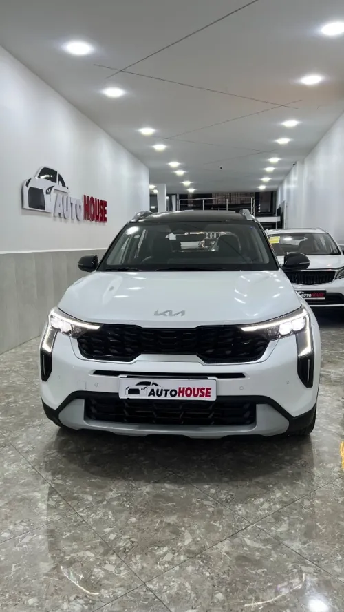 Kia Sonet  2025 luxry