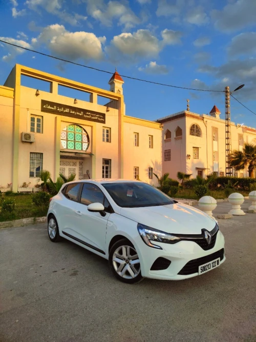 Renault Clio 5 2022 E TECH