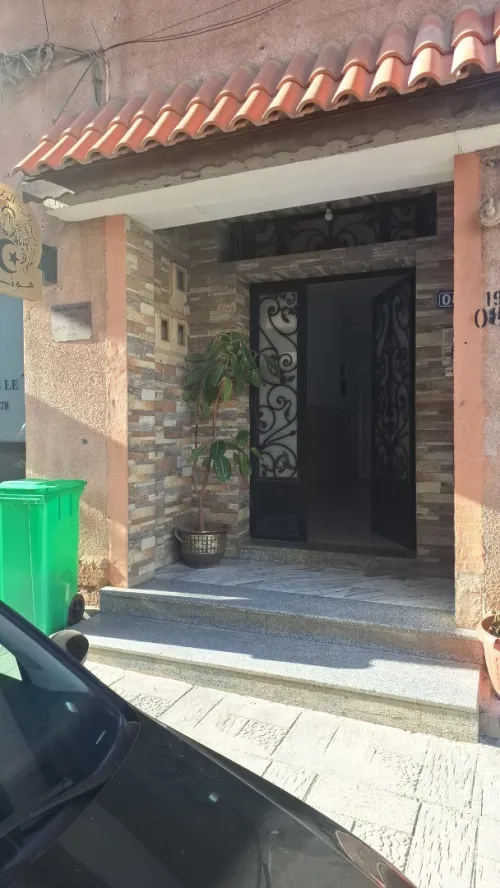 Location Appartement F8 Alger Ben aknoun