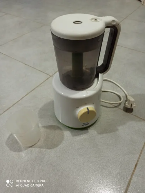 Cuiseur à vapeur et mixeur AVENT PHILIPS