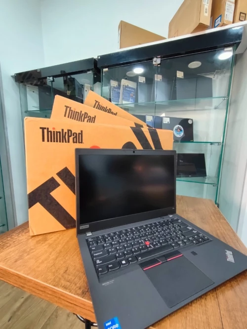 LENOVO THINKPAD T14 GEN2 I7-1165G7/16G DDR 4/512 SSD NVME