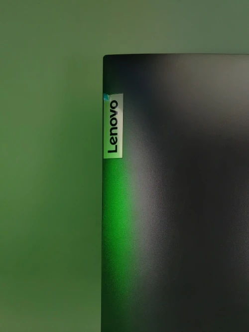 LENOVO IDEACENTER  AIO3-27ITL6  27" i5-1135G7 16gb DDR4 ssd 512gb écran 27"