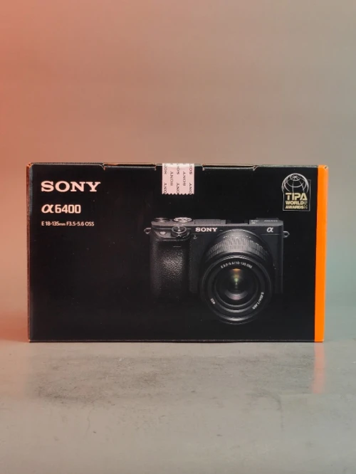 SONY ALPHA 6400 avec objectif