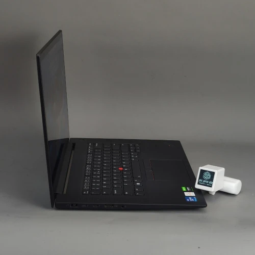 LENOVO Thinkpad X1 extrême gen 4  4 i7-11850H RTX 3050Ti 16gb 512gb écran 16" wquxga tactile